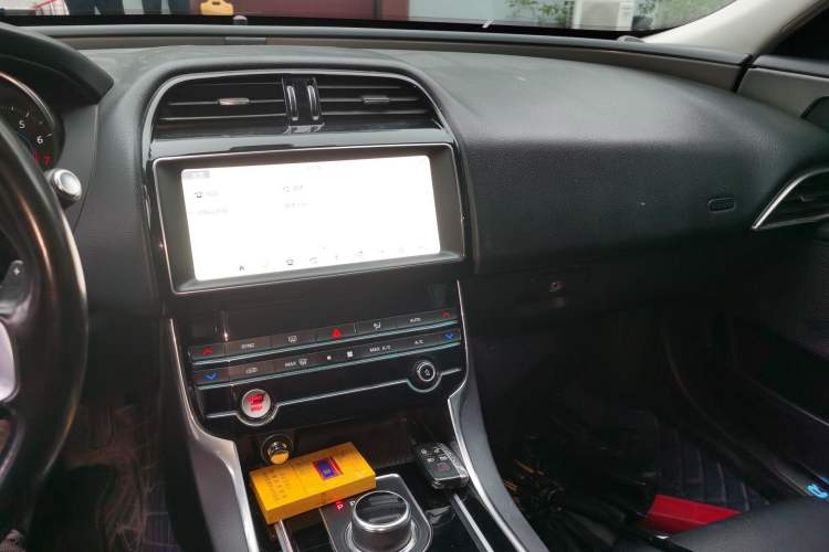 Used Jaguar XEL 2019 2.0T 200 PS Luxury Edition
