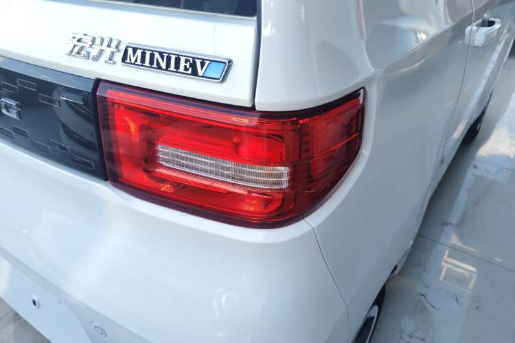 Used Wuling Hongguang MINIEV 2022 Zizai Version Lithium Iron Phosphate