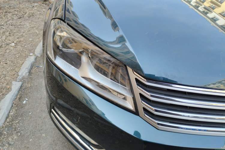 Used Volkswagen Magotan 2015 1.8TSI Advanced Model Right Front Headlight