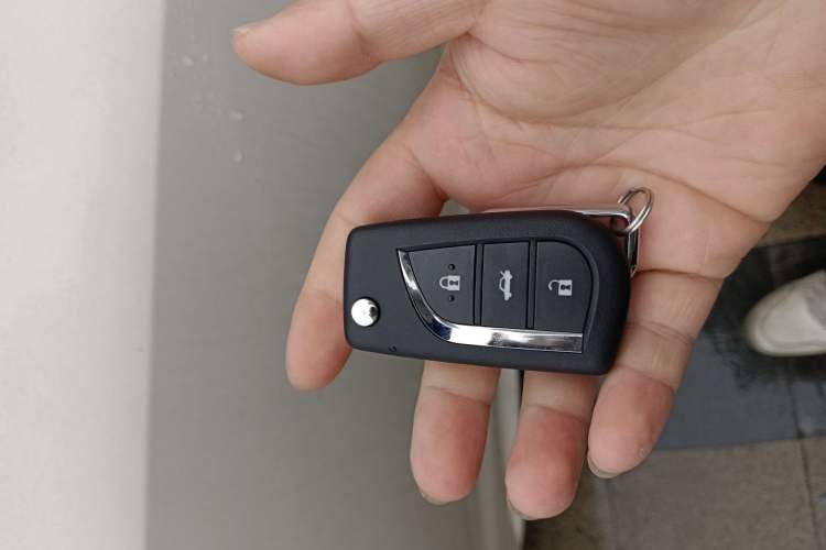 Used Toyota Levin 2022 Facelift TNGA 1.5L CVT Progressive Edition Vehicle Key