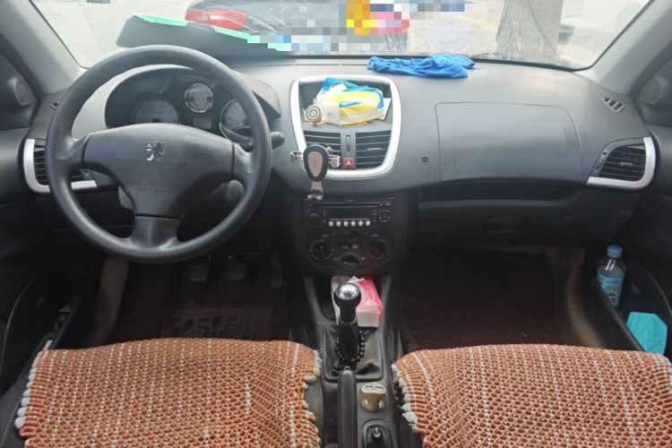 Used Peugeot 207 2011 Sedan 1.4L Manual Yule Edition
