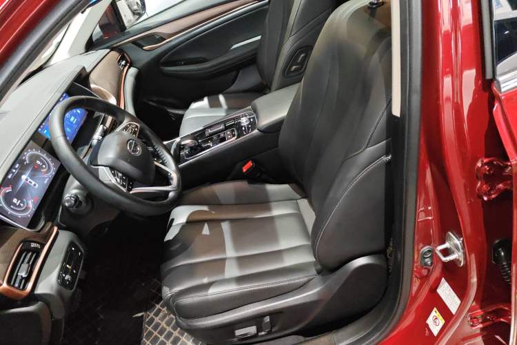 Used GAC Trumpchi GA6 2019 270T Automatic Prestige Edition Left Front Seat