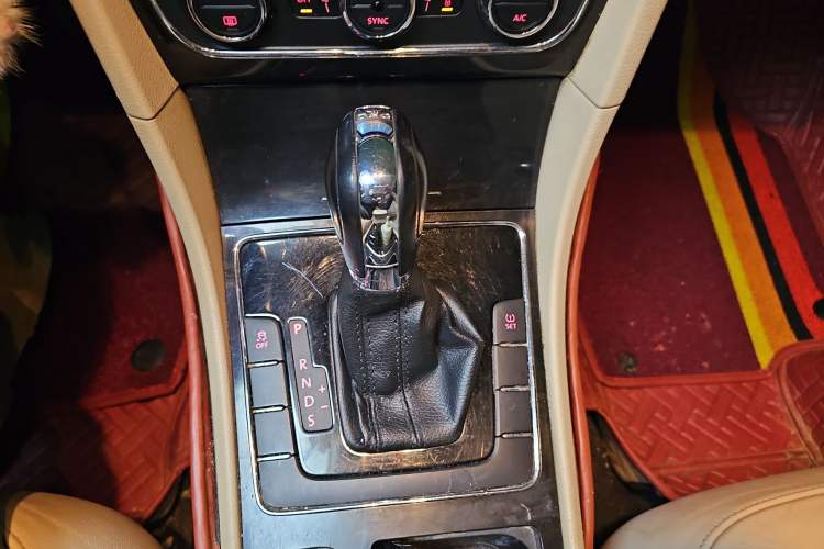 Used Volkswagen Passat 2015 1.8TSI DSG Prestige Edition
