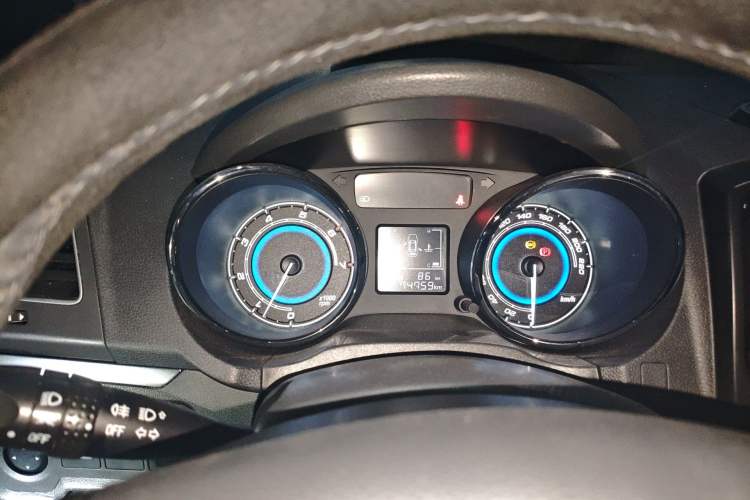 Used Cowin E3 2018 1.5L Automatic Luxury Version