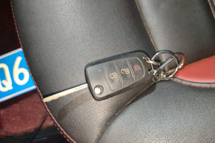 Used Haval H1 2016 Blue Label 1.5L AMT Luxury Model
