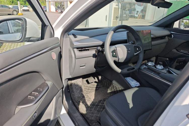 Used ARCFOX Alpha T5 2025 630 Shenxing Edition
