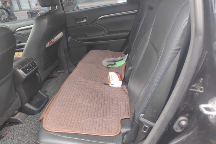 Used Toyota Highlander 2015 2.0T Four-Wheel Drive Ultimate Edition 7-Seater