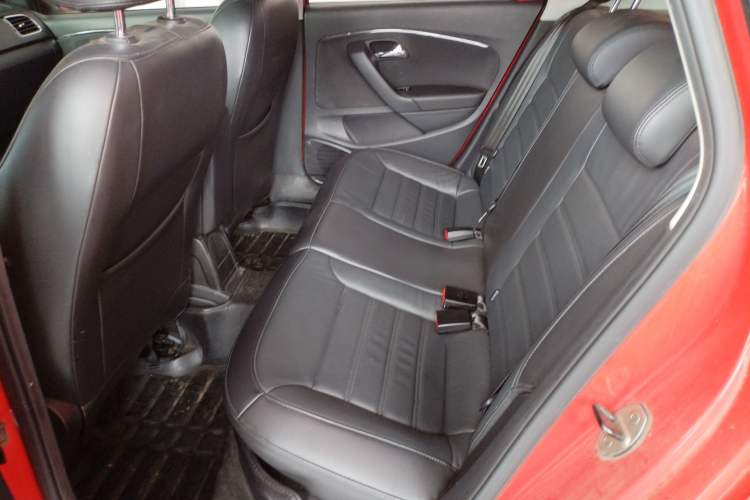 Used Volkswagen Polo 2016 1.6L Automatic Luxury Model Left Rear Seat