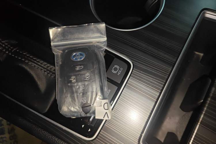 Used Toyota Sienna 2021 2.5L Hybrid Ultimate Edition