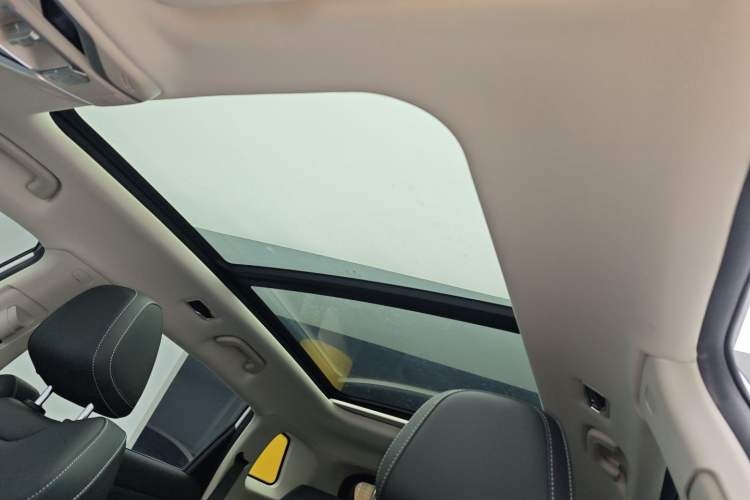 Used Geely Auto Emgrand X7 Sport 2020 1.8TD DCT Smart PRO Headliner