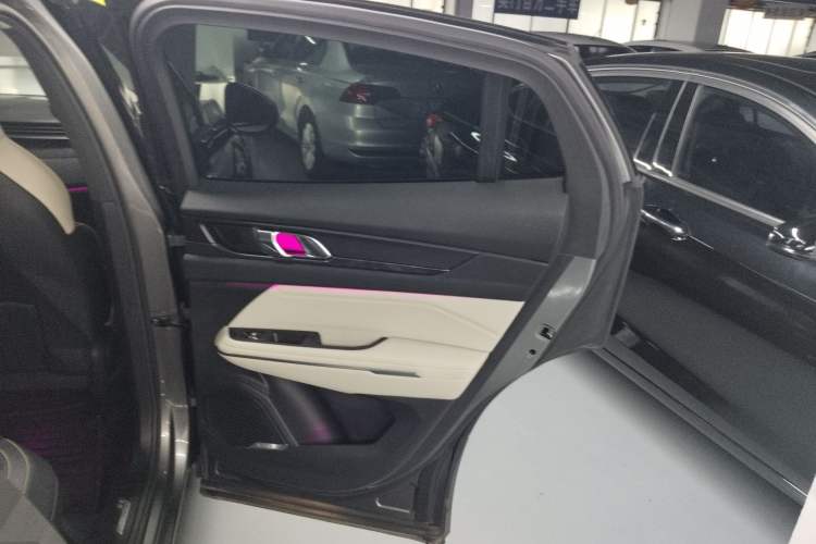 Used Lynk & Co 05 2020 2.0TD Two-Wheel Drive Zhaoyang Plus