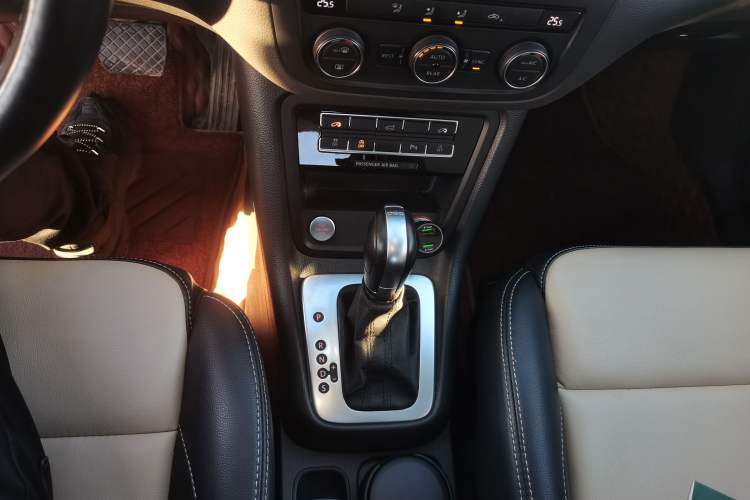 Used Volkswagen Sharan 2019 380TSI Comfort Edition 7-Seater
