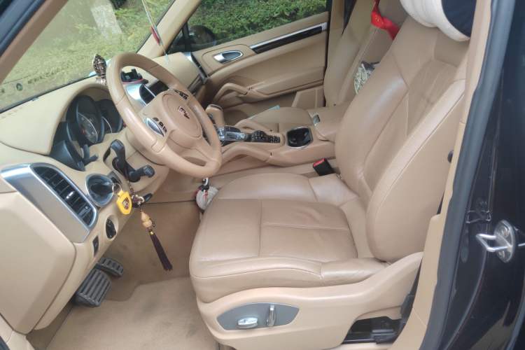 Used Porsche Cayenne 2011 Cayenne S 4.8L