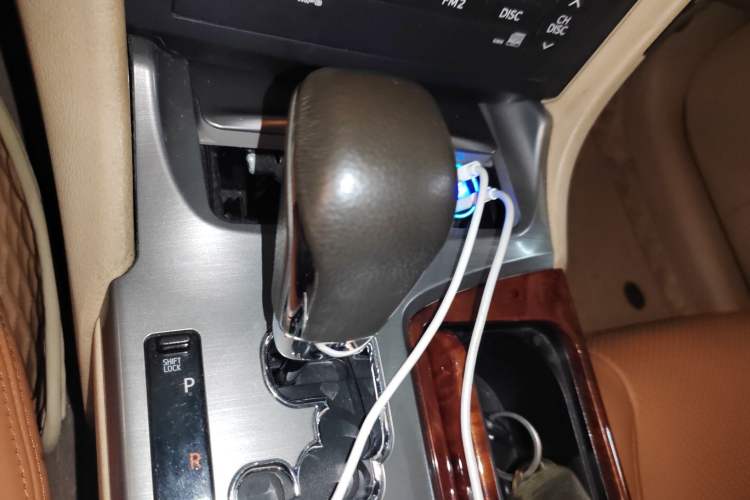 Used Toyota Crown 2012 2.5L Royal Leather Edition Gear Lever