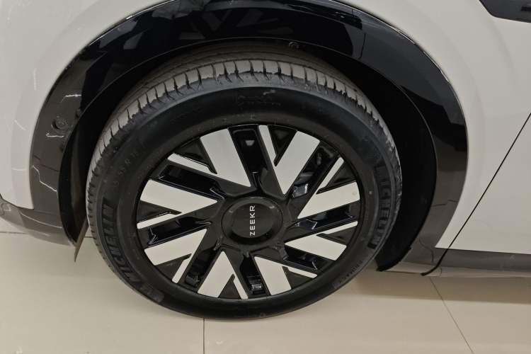 Used Zeekr MIX 2025 Long-Range Intelligent Driving Edition
