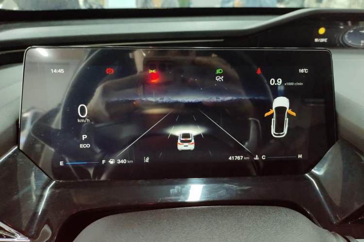 Used CHANGAN OSHAN Z6 2023 Blue Whale 1.5T DCT Smart Edition Instrument Cluster