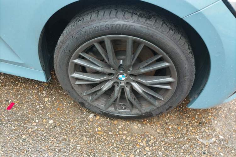 Used BMW 3 Series 2020 330Li xDrive M Sport Night Edition Right Front Wheel Hub