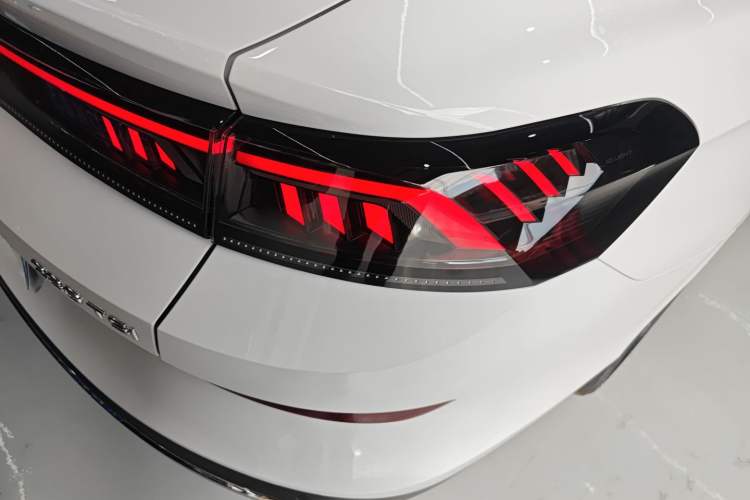 Used Volkswagen Lamando 2024 Lavida L 280TSI DSG Cool & Spicy Edition
