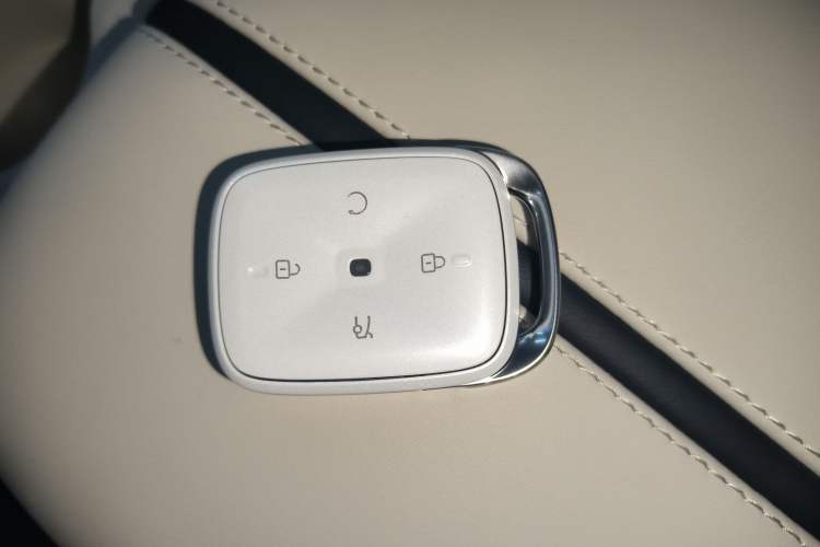 Used ARCFOX T1 2025 Model 320 PLUS