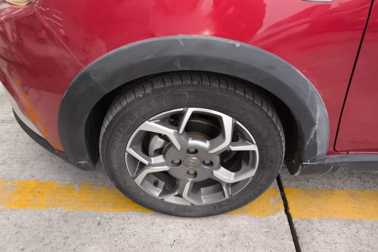 Used Geely Auto Vision X1 2017 1.3L Automatic Player Edition
