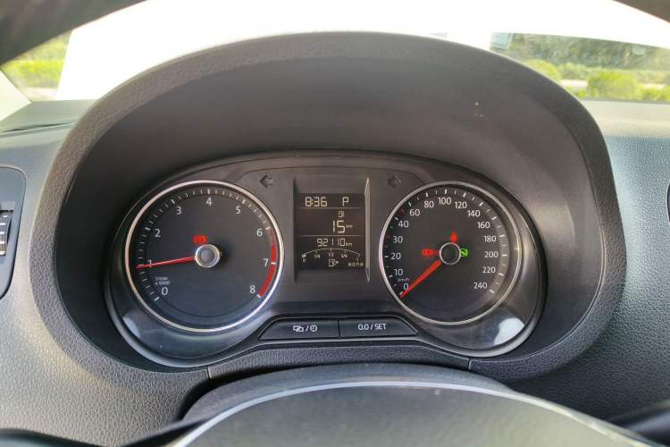 Used Volkswagen Polo 2016 1.6L Automatic Comfort Model