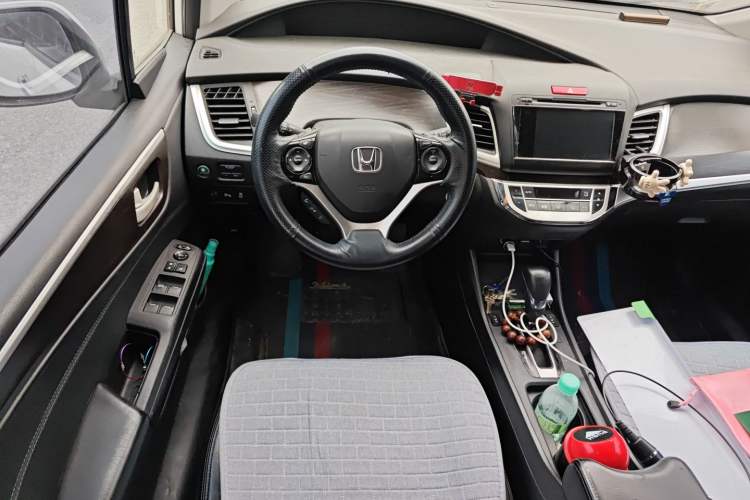 Used Honda Jade 2014 1.8L CVT Luxury Edition 5 seats