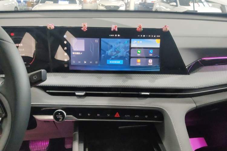 Used CHANGAN CS75 PLUS 2022 2nd Generation 1.5T Automatic Prestige Version
