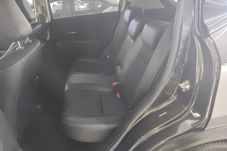 Used Honda Vezel 2020 1.5L CVT Pioneer Edition