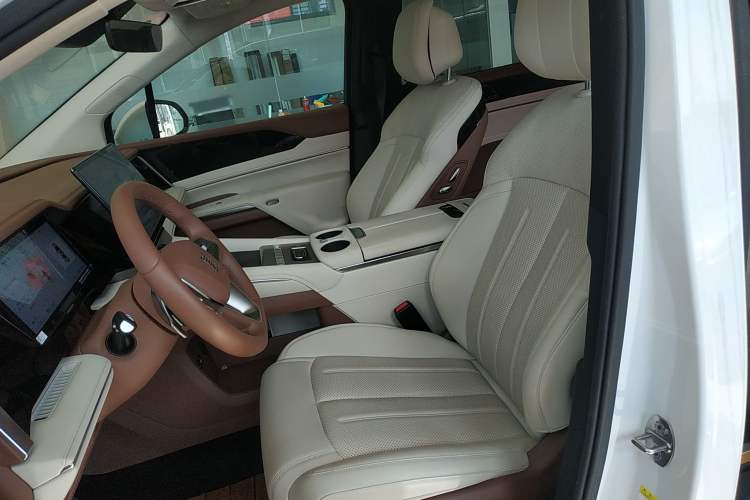 Used BYD Xia 2025 DM-i 1.5T 180km Beyond Edition