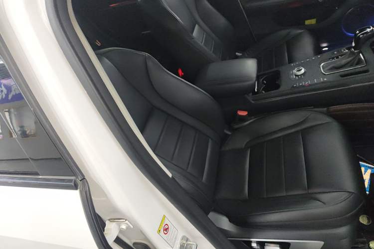 Used Wey VV5 2017 2.0T Ultra-Luxury Version