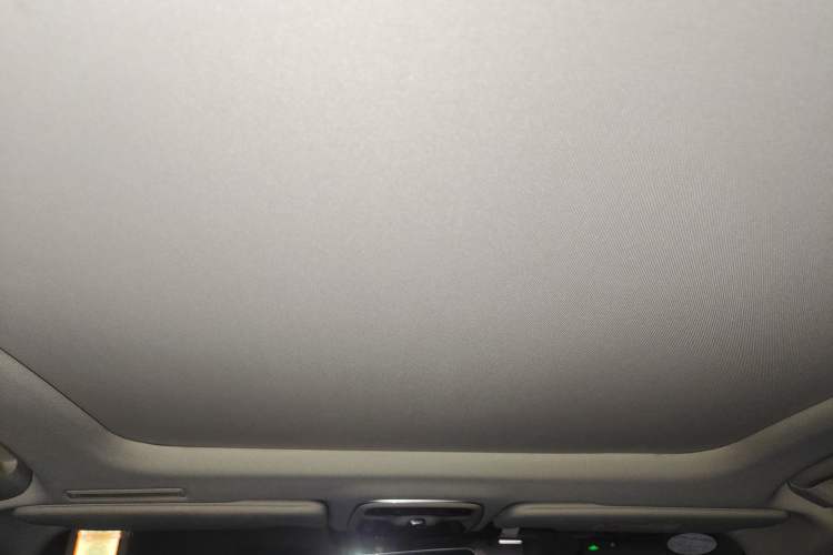 Used Lynk & Co 02 2018 1.5T DCT Two-Wheel Drive Zhaoban China V Standard Headliner