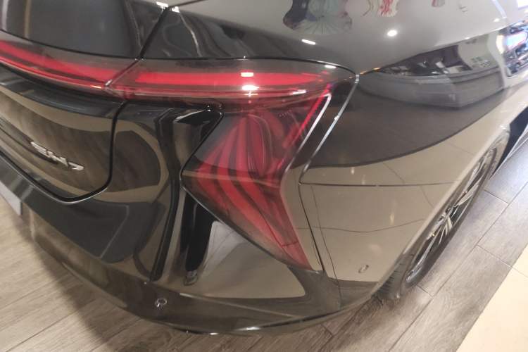 Used Hongqi EH7 2025 600 Smart Selection Edition