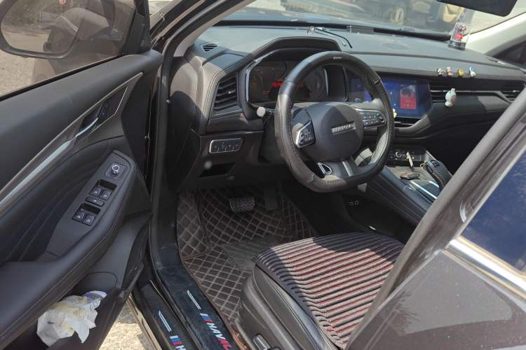 Used Haval F7 2020 1.5T Two-Wheel Drive i-Trend Driver Seat