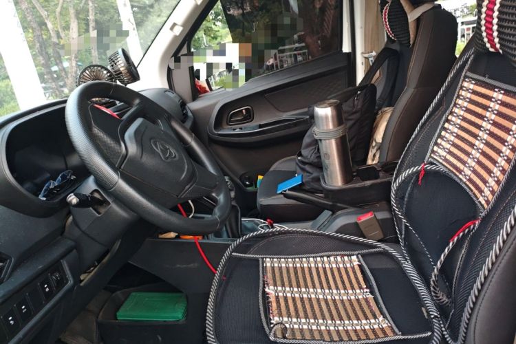 Used CHANGAN KAICHENG Ruixing EM80 2024 Comfort-Style 6-Seater 41.86 kWh
