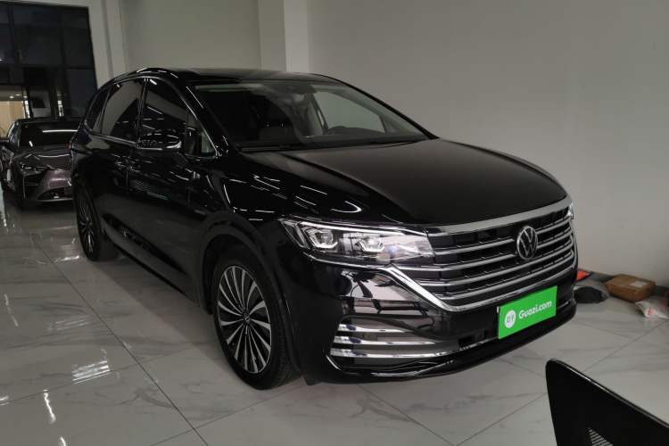 Used Volkswagen Viloran 2022 380TSI Prestige Edition Exterior 1