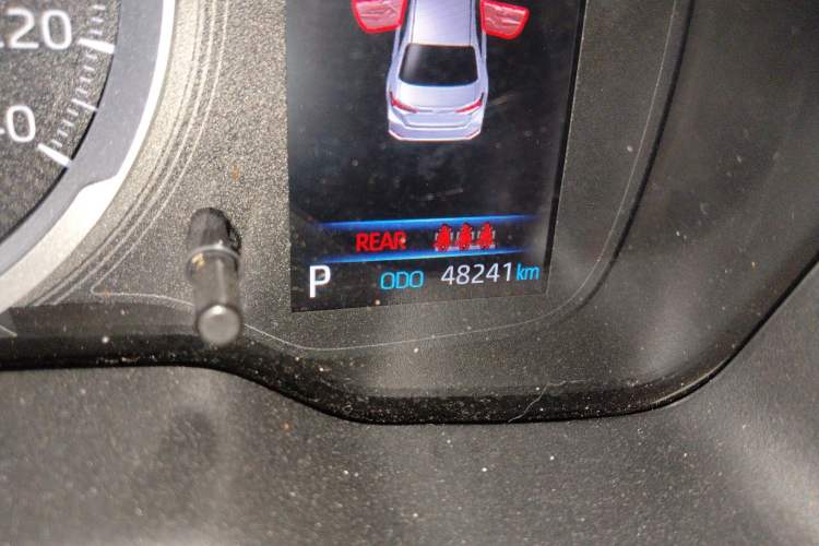 Used Toyota Corolla 2021 1.2T S-CVT Elite PLUS Edition Odometer Close Up