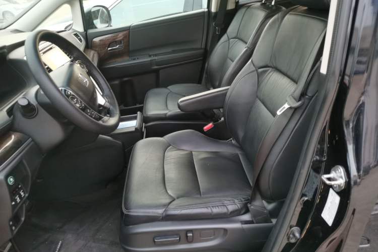 Used Honda Odyssey 2017 2.4L Smart Edition Left Front Seat