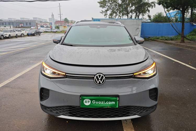 Used Volkswagen ID.4 CROZZ 2022 Long-Range PURE+ Edition
