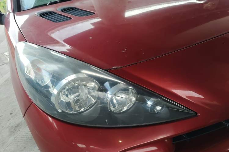 Used Peugeot 207 2011 Sedan 1.4L Manual Yule Edition