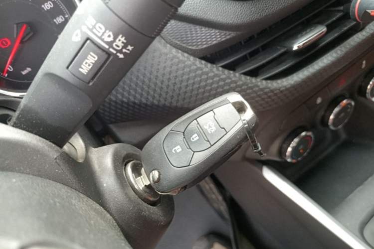 Used Chevrolet Cavalier 2022 325T Automatic Enjoyment Edition