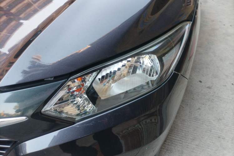 Used Honda Vezel 2015 1.8L CVT 2WD Elite Model
