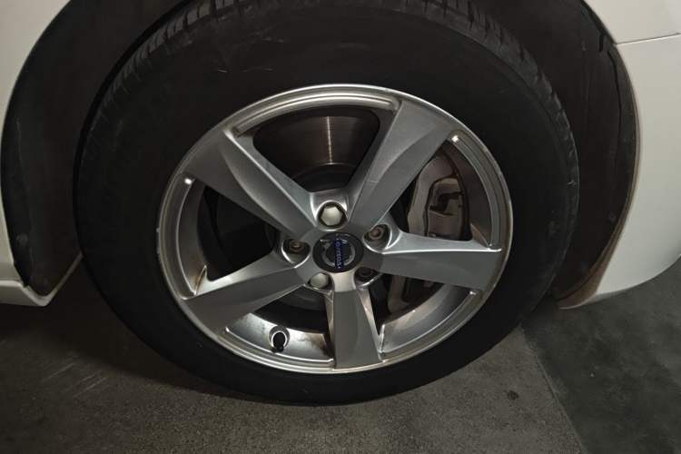 Used Volvo V40 2016 T3 Zhiyi Edition