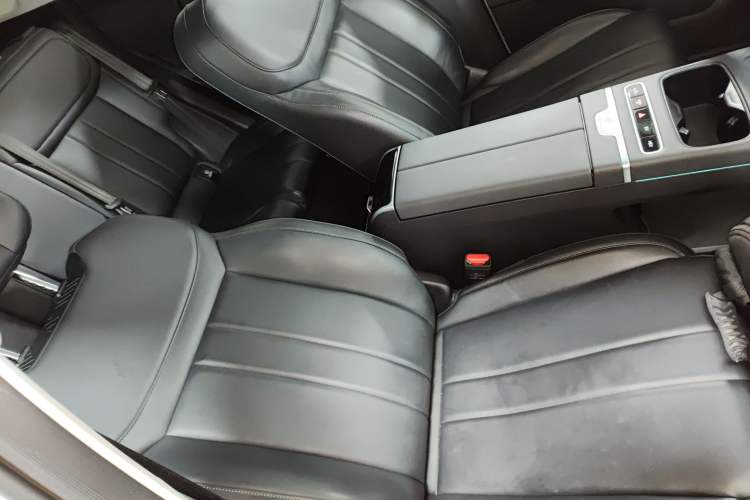 Used Chery Explore 06 C-DM 2024 Luxury Model
