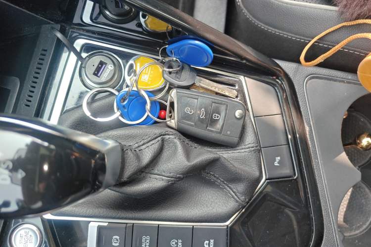 Used Volkswagen Tayron 2020 330TSI Two-Wheel Drive Luxury Connected Pro Edition
