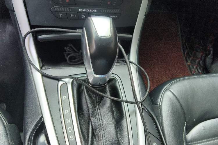 Used Ford Edge 2018 EcoBoost 245 Two-Wheel-Drive Platinum Edition 7-Seater China V Emission Standard