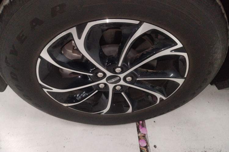 Used Lincoln Nautilus 2025 2.0T Four-Wheel Drive Luxury Edition
