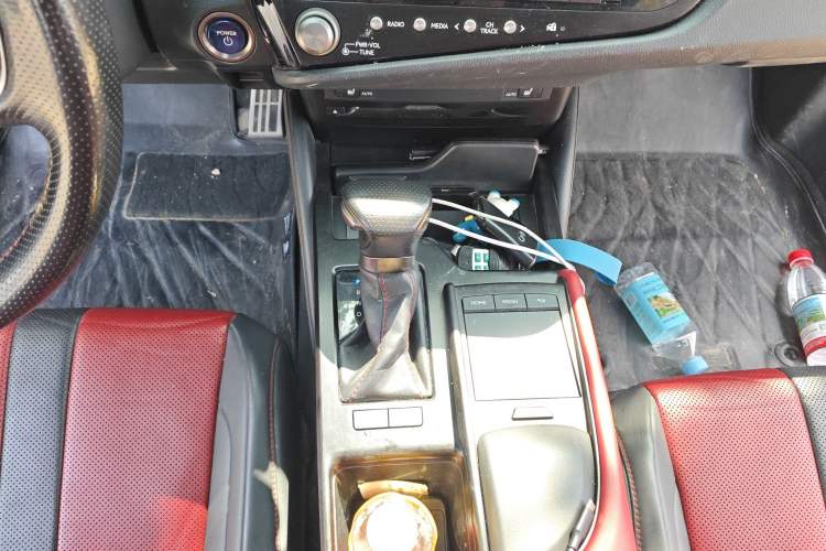 Used Lexus ES 2021 300h F SPORT Gear Lever