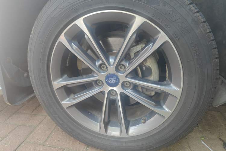 Used Ford Territory 2019 EcoBoost 145 CVT Platinum Edition China VI compliant Right Front Wheel Hub
