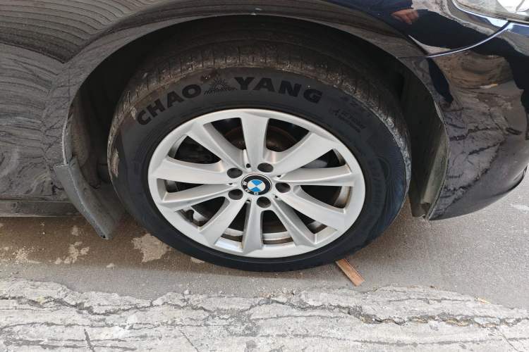 Used BMW 5 Series 2015 520i Elegant Edition