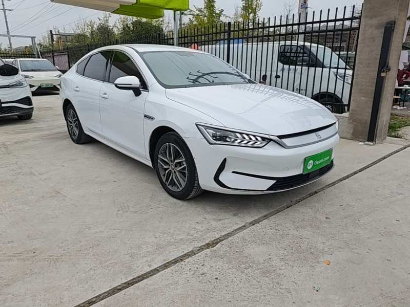 Used BYD Qin PLUS 2024 Honor Edition EV 420KM Leading Model — 3